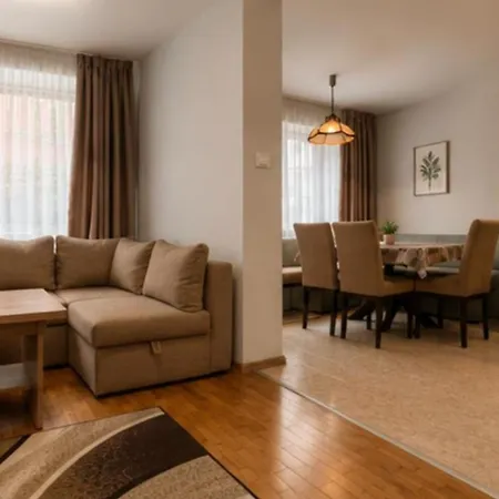 Apartment Elegant 2br • Sea Garden & Center *