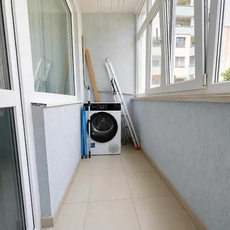 Elegant 2br • Sea Garden & Center Apartment