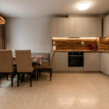 Elegant 2br • Sea Garden & Center Warna