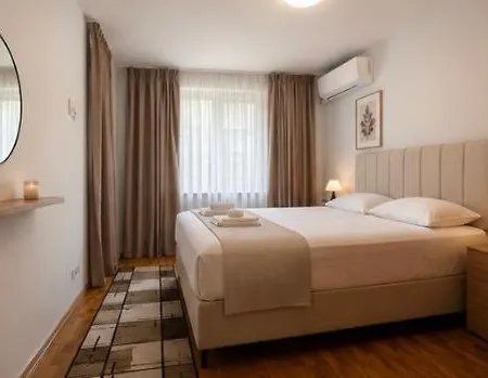 Elegant 2br • Sea Garden & Center Apartment Warna