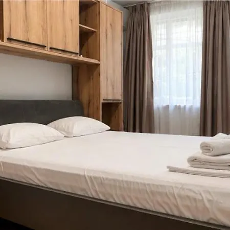 Elegant 2br • Sea Garden & Center Apartment